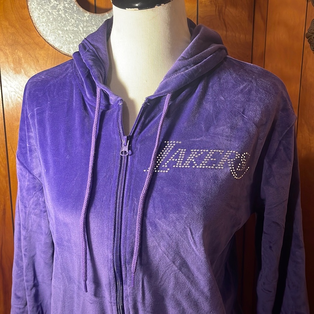 NEW NBA LAKERS HOODIE JACKET 💜